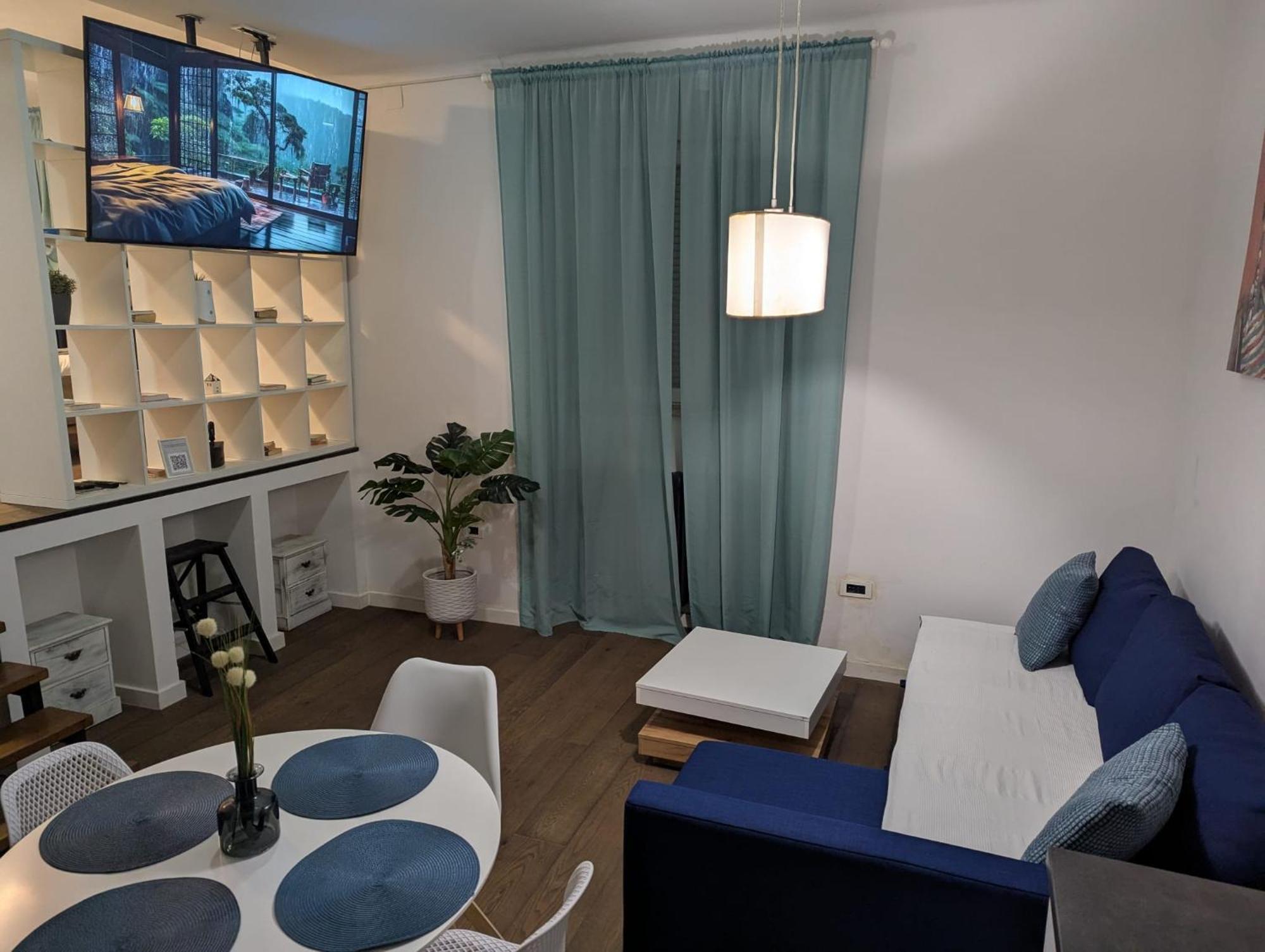 Fantabulous Downtown Abode W King Bed, 65" Tv, Washer And Tumble Dryer Загреб Екстер'єр фото